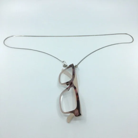 Chico's Signed Eyeglass Holder Long Necklace Silver Chain - Picture 13 of 13